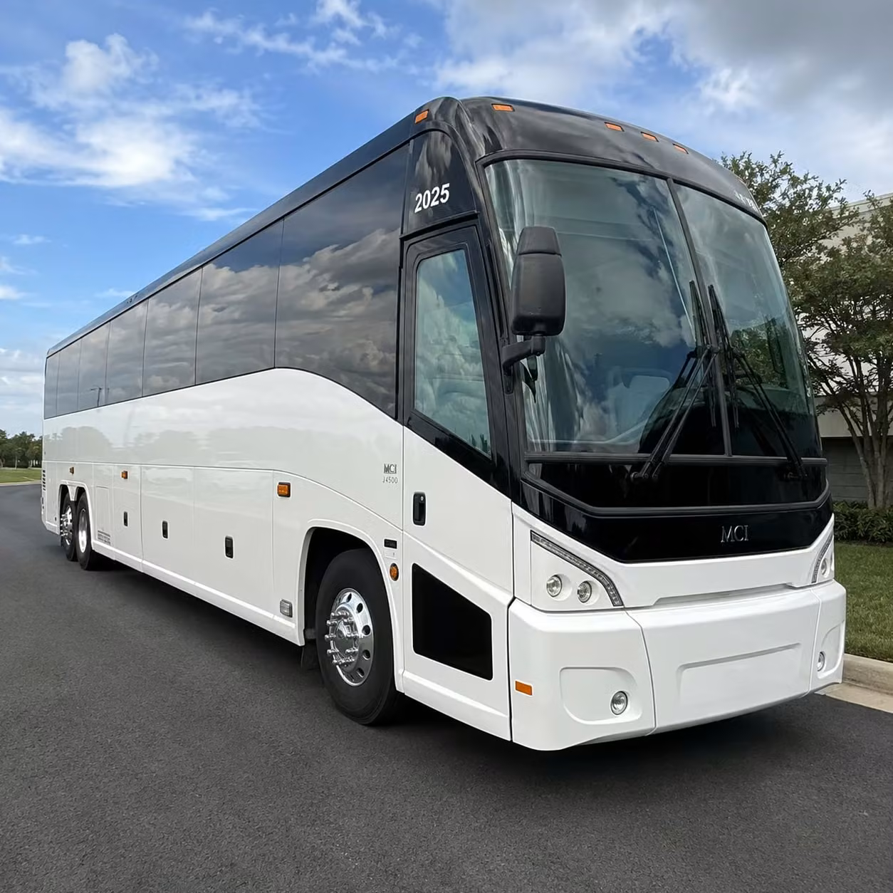 employee shuttle services for columbia s largest employers and corporate campuses